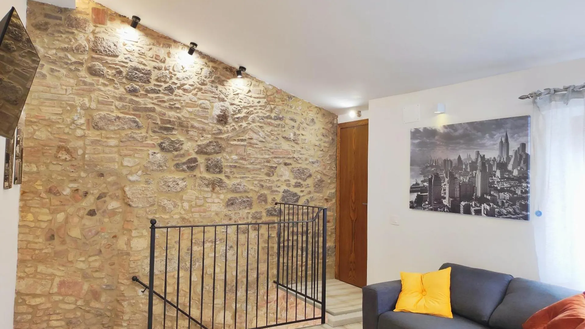 Le Torri 2 San Gimignano Apartments